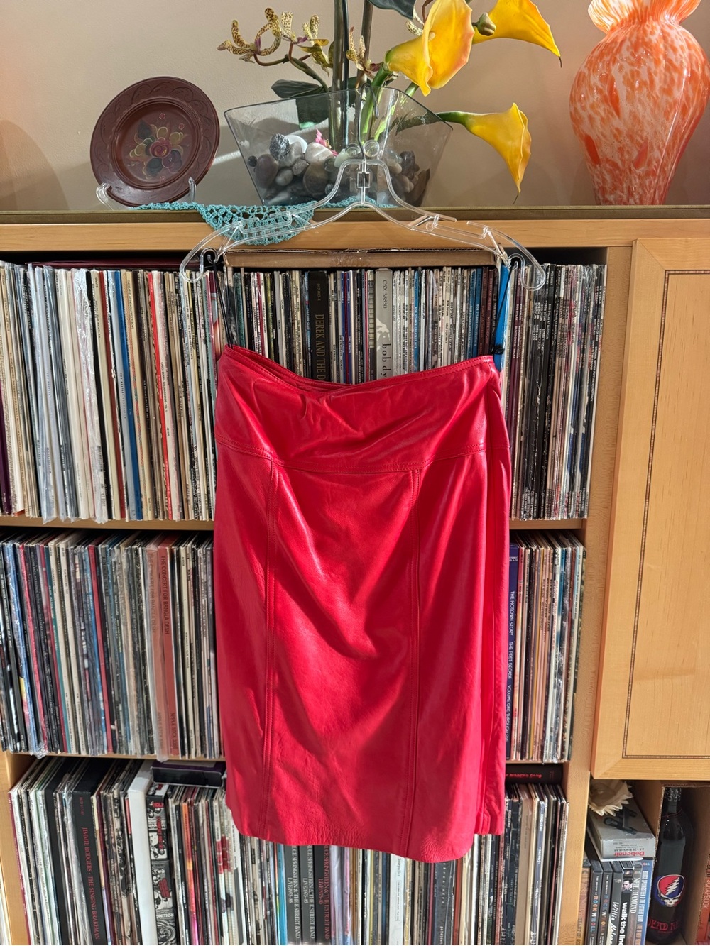 PRICE DROP: LA NOUVELLE RENAISSANCE, 10, lined, TOMATO RED LAMBSKIN LEATHER SKT